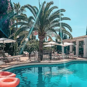 Bed & Breakfast Jardines De La Reina Boutique Marbella