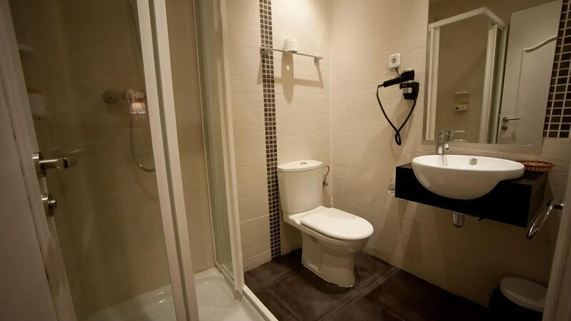 Guest house Hostal Bcn 46 Barcelona