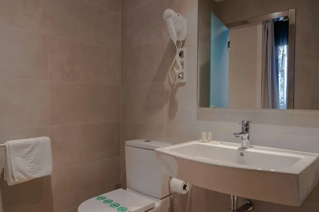 Hostal Bcn 46 Barcelona Vendégház