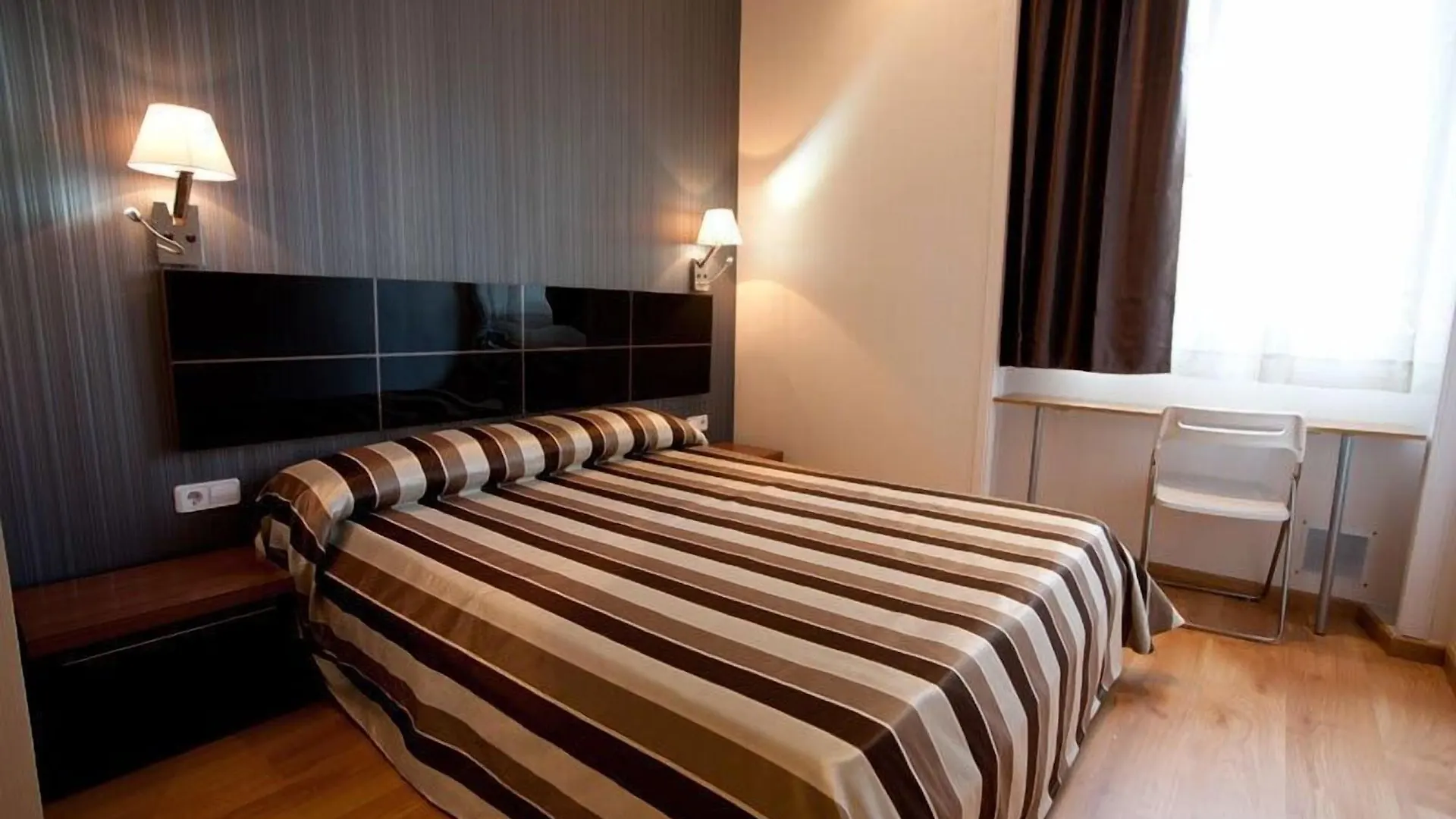 Hostal Bcn 46 Barcelona 2*,